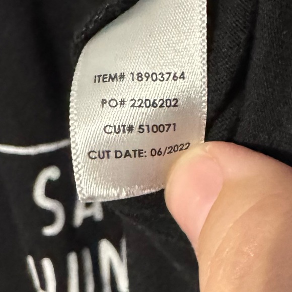 Supernatural Classic Fit Cotton Scoop Neck Long Sleeve Raglan Tee - Picture 4 of 4